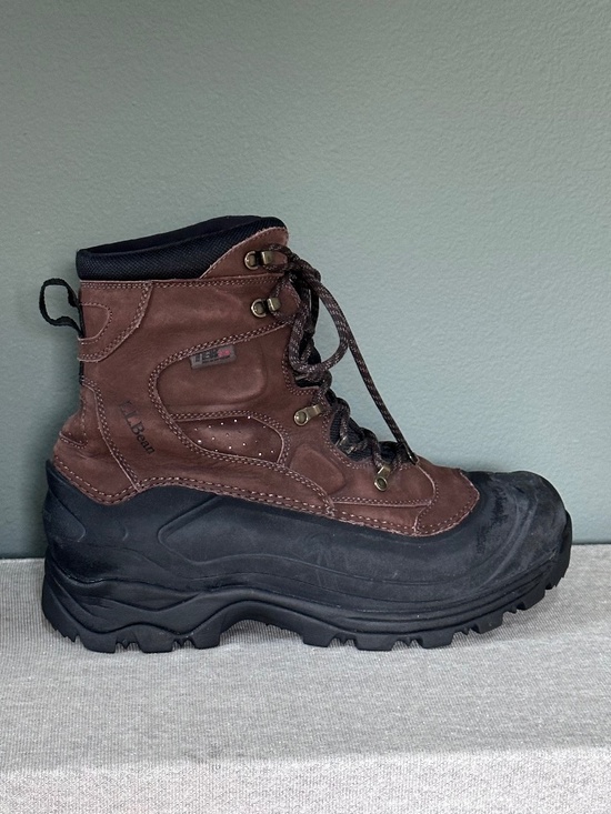 LL Bean Men’s Waterproof Winter Boots: Size 12 main image 8